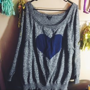Torrid Size 4 Grey sweater with navy blue heart 💙